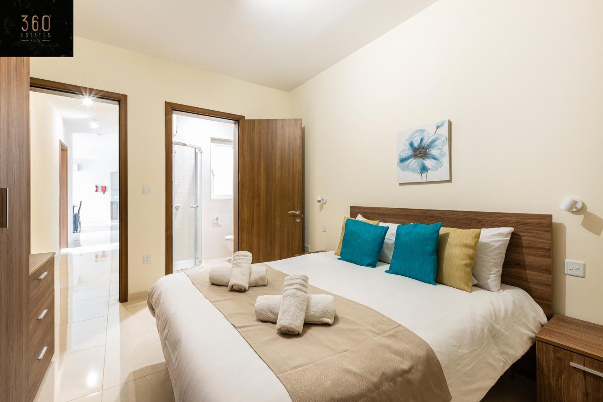 Beautiful 3Br Home With Private Balcony With Wifi & Ac By 360 Estates Marsaxlokk Esterno foto