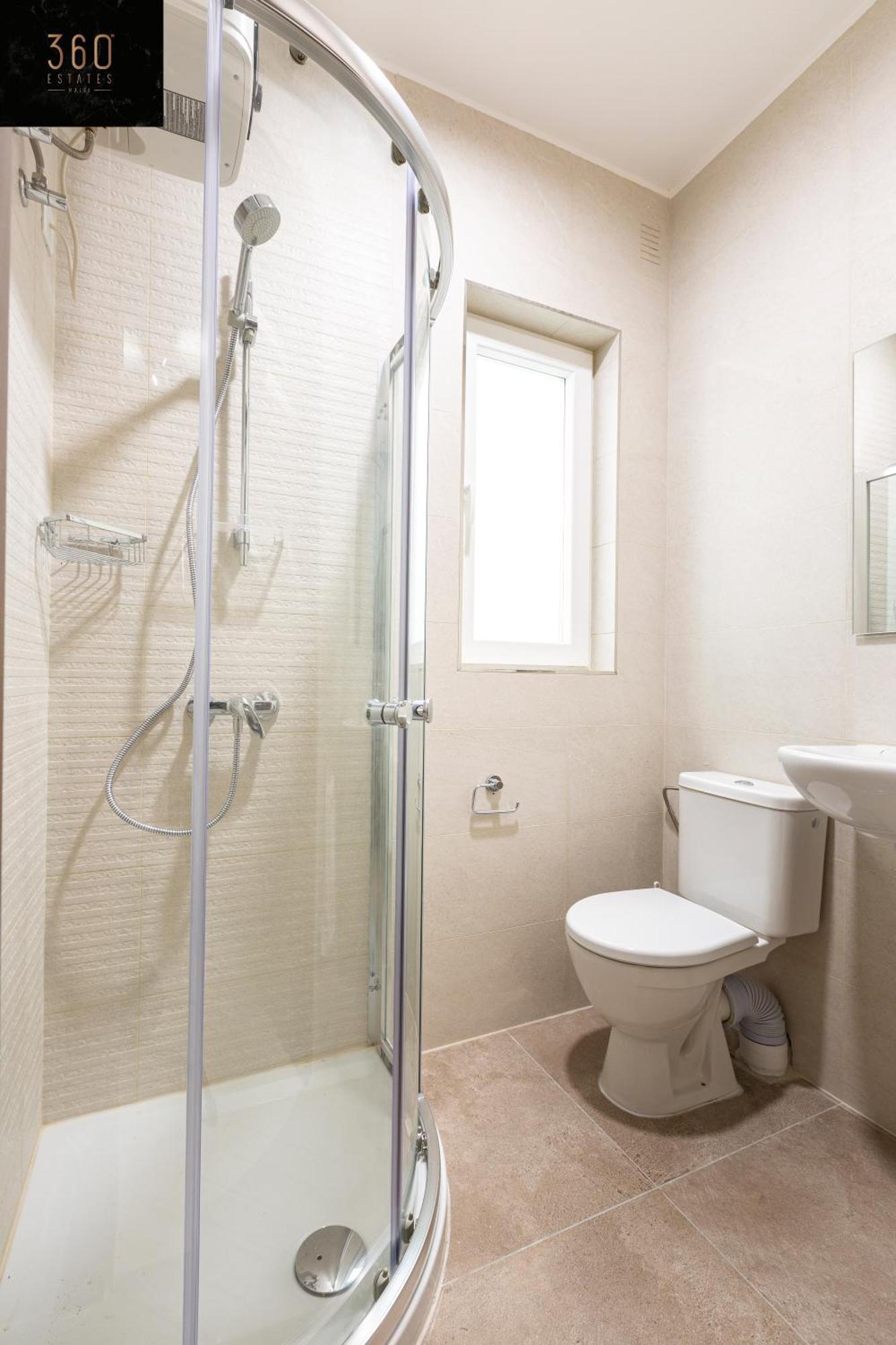 Beautiful 3Br Home With Private Balcony With Wifi & Ac By 360 Estates Marsaxlokk Esterno foto