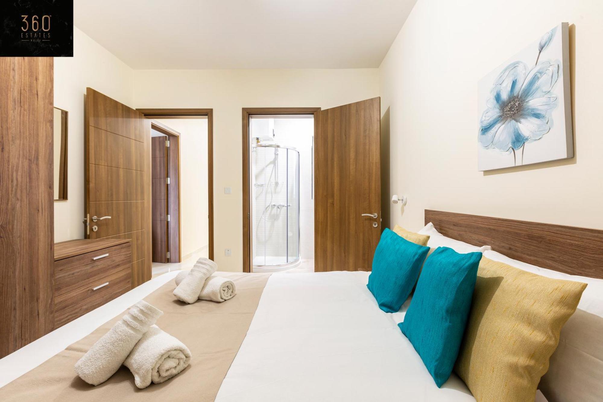 Beautiful 3Br Home With Private Balcony With Wifi & Ac By 360 Estates Marsaxlokk Esterno foto