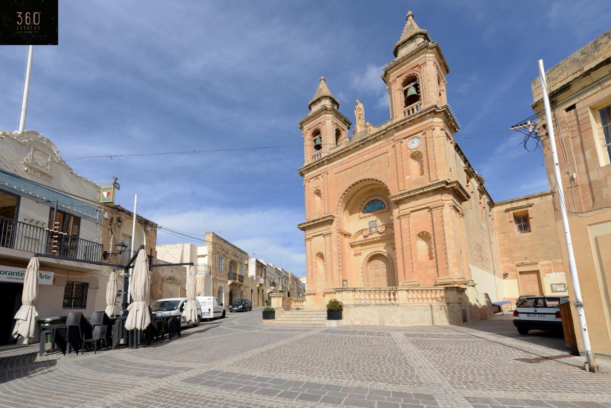 Beautiful 3Br Home With Private Balcony With Wifi & Ac By 360 Estates Marsaxlokk Esterno foto