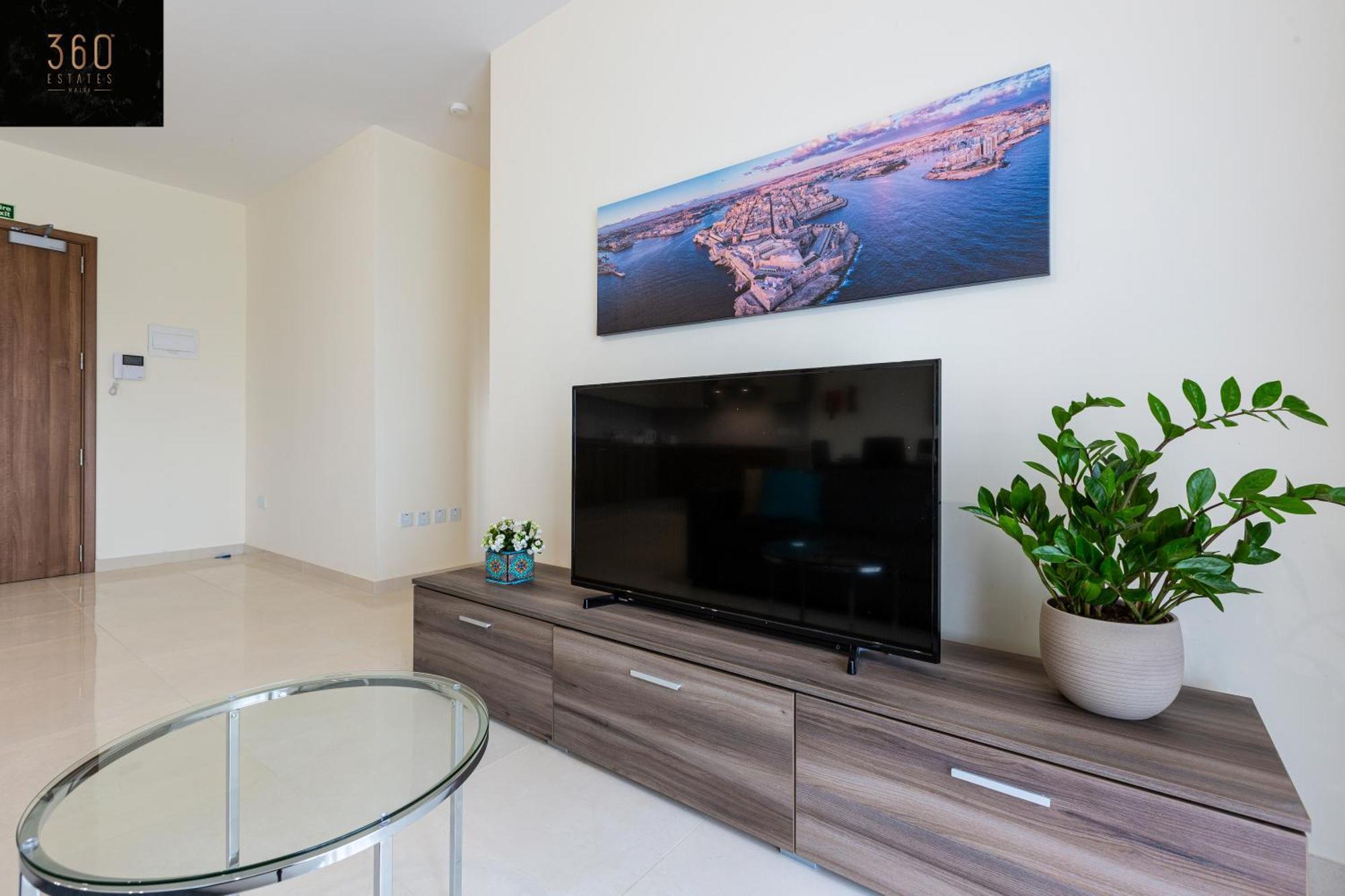 Beautiful 3Br Home With Private Balcony With Wifi & Ac By 360 Estates Marsaxlokk Esterno foto