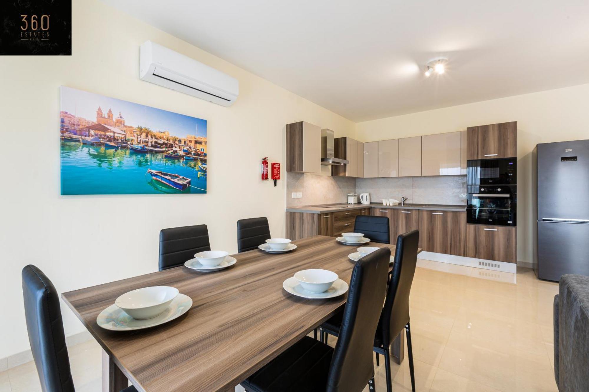 Beautiful 3Br Home With Private Balcony With Wifi & Ac By 360 Estates Marsaxlokk Esterno foto